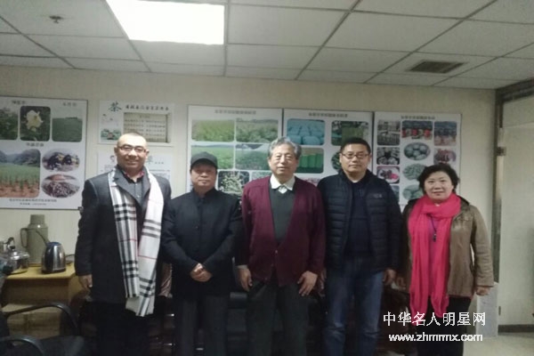 让长征*南下支队一带一路走进千家万户
