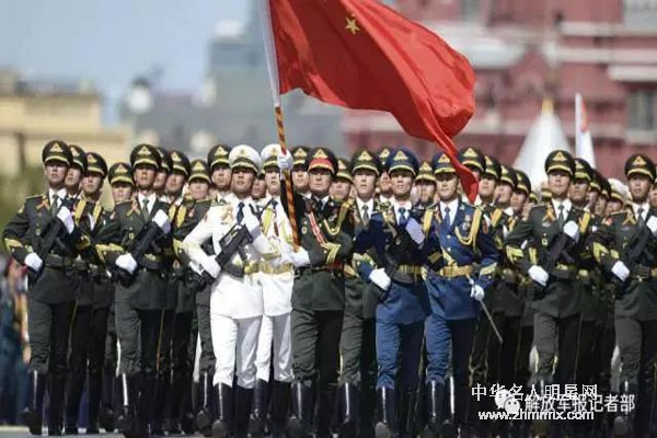 保卫国家是每个公民的义务，军人是国家的守护神，是祖国的骄傲！
